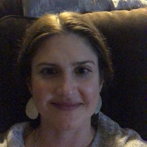 Meet your Posher, Stacy